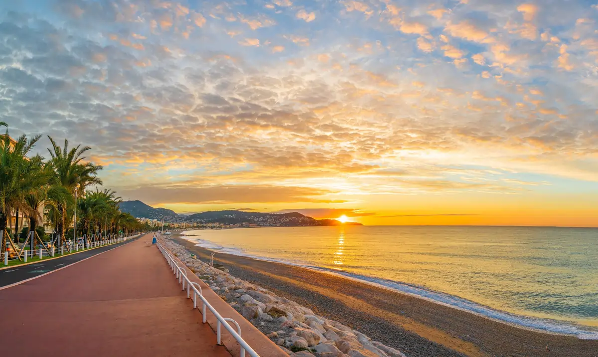 Chauffeur Privé à Nice - Transfert Aéroport, chauffeur Haut de Gamme